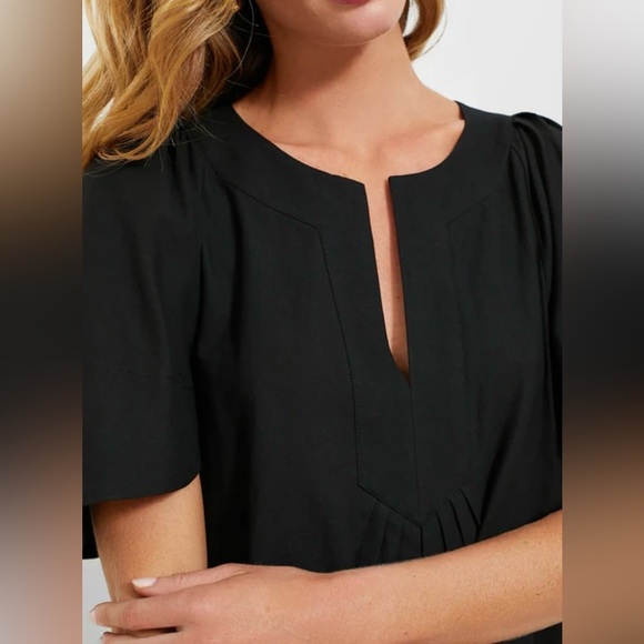 TUCKERNUT POMANDER PLACE
Black Finley Flutter Sleeve Dress
Size Large - Picture 5 of 9